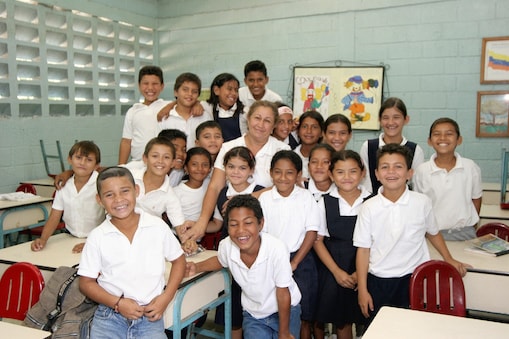 Programa de formación “Jóvenes Emprendedores” - Niños en la Escuela Don Juan Vicente Bolivar Barranquitas, Estado Zulia- Venezuela
